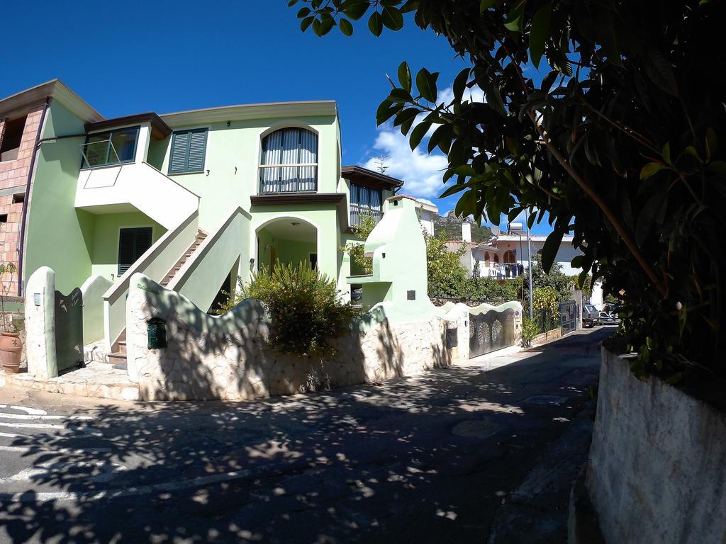 Apartment Verde Santa Maria Navarrese Exterior photo